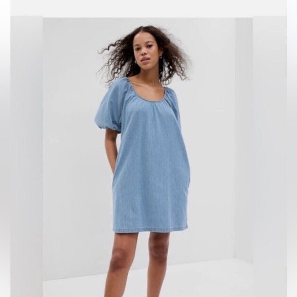 GAP Babydoll Denim Dress with Puff Sleeves- Size Small Petite